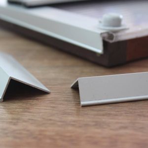 ángulo aluminio